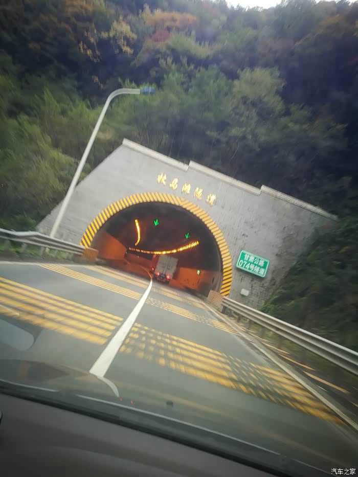 十月大征集抓住国庆尾巴连霍高速宝天段游览隧道太多了