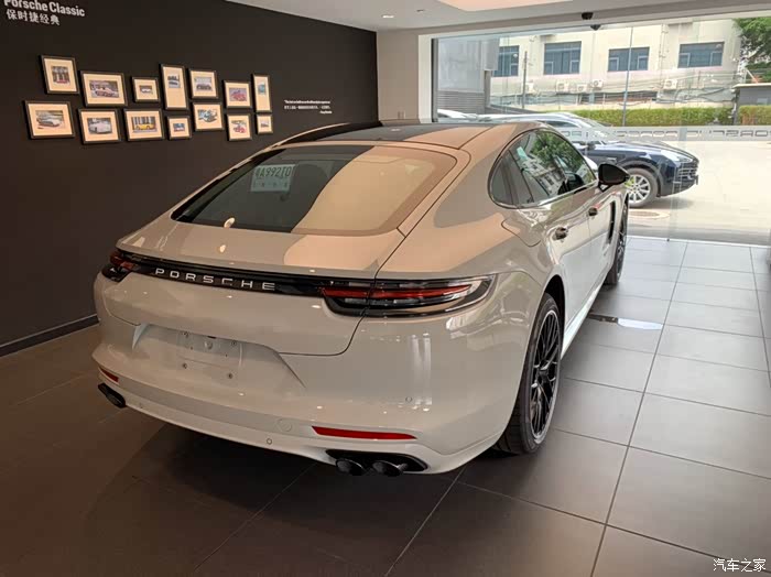 哑灰panamera提车
