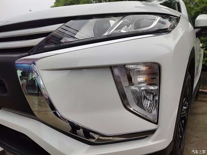 白小白--奕歌用车初感受。