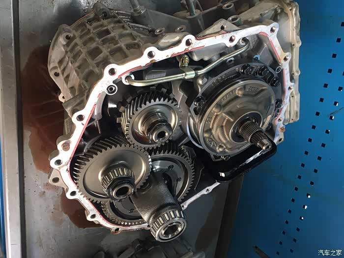 奇瑞:爱你不易--艾7 七万多公里大修cvt变速箱