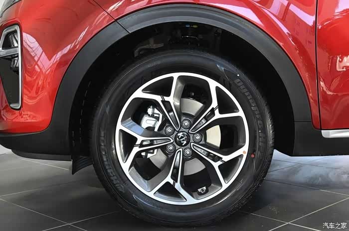 车神们r17和r18轮胎在使用过程中有什么差别