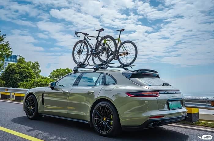 保时捷猎装版的完美搭配案例