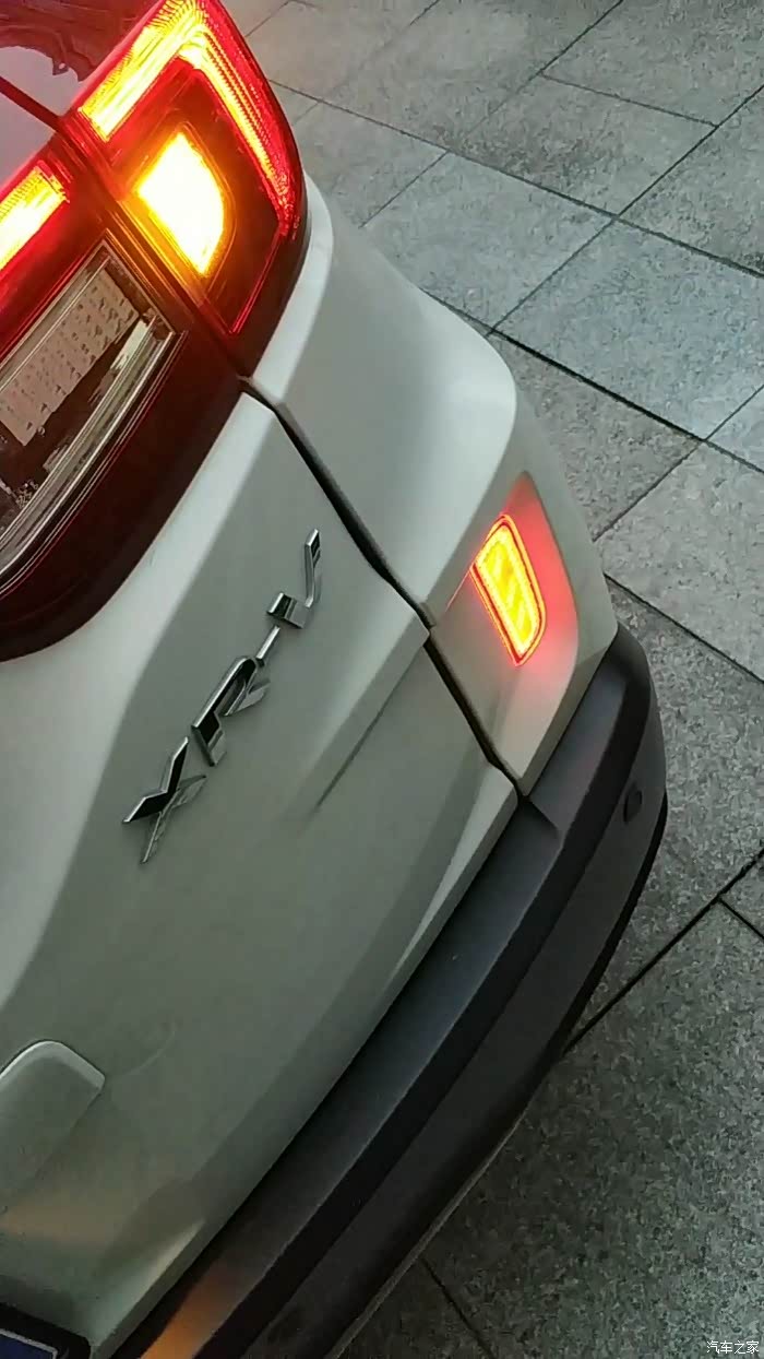 xrv 车尾 反光贴 改灯