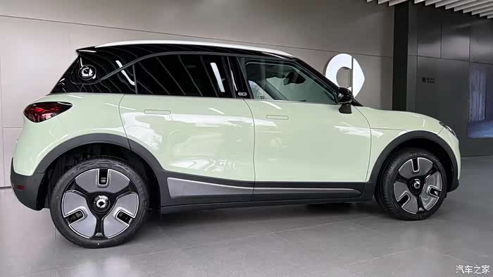 奔驰新能源smart