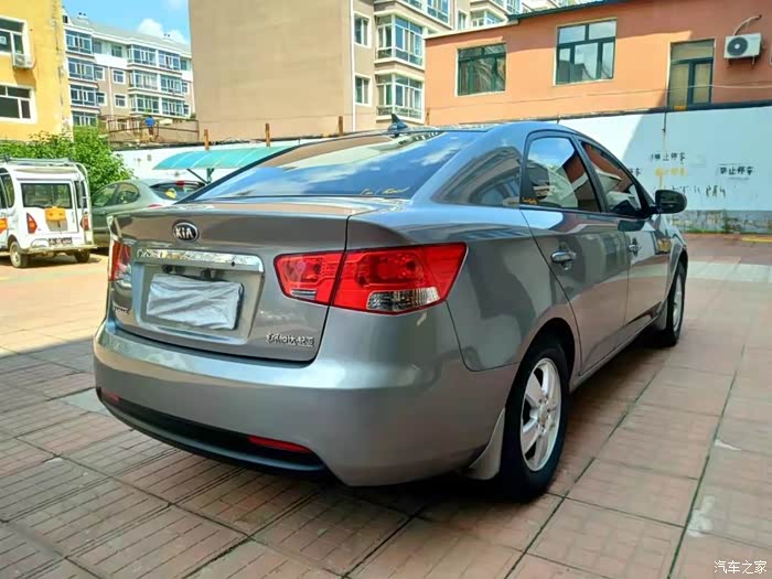 出售13年起亚福瑞迪