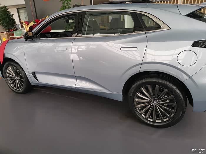 【图】天空蓝unik,素心淡雅_长安uni-k论坛_汽车之家论坛