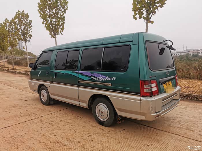 东南得利卡06年