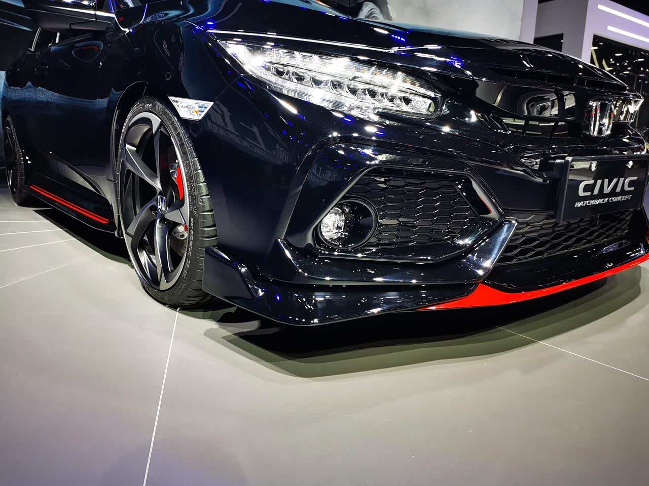 思域神车终于在车展露出真面貌