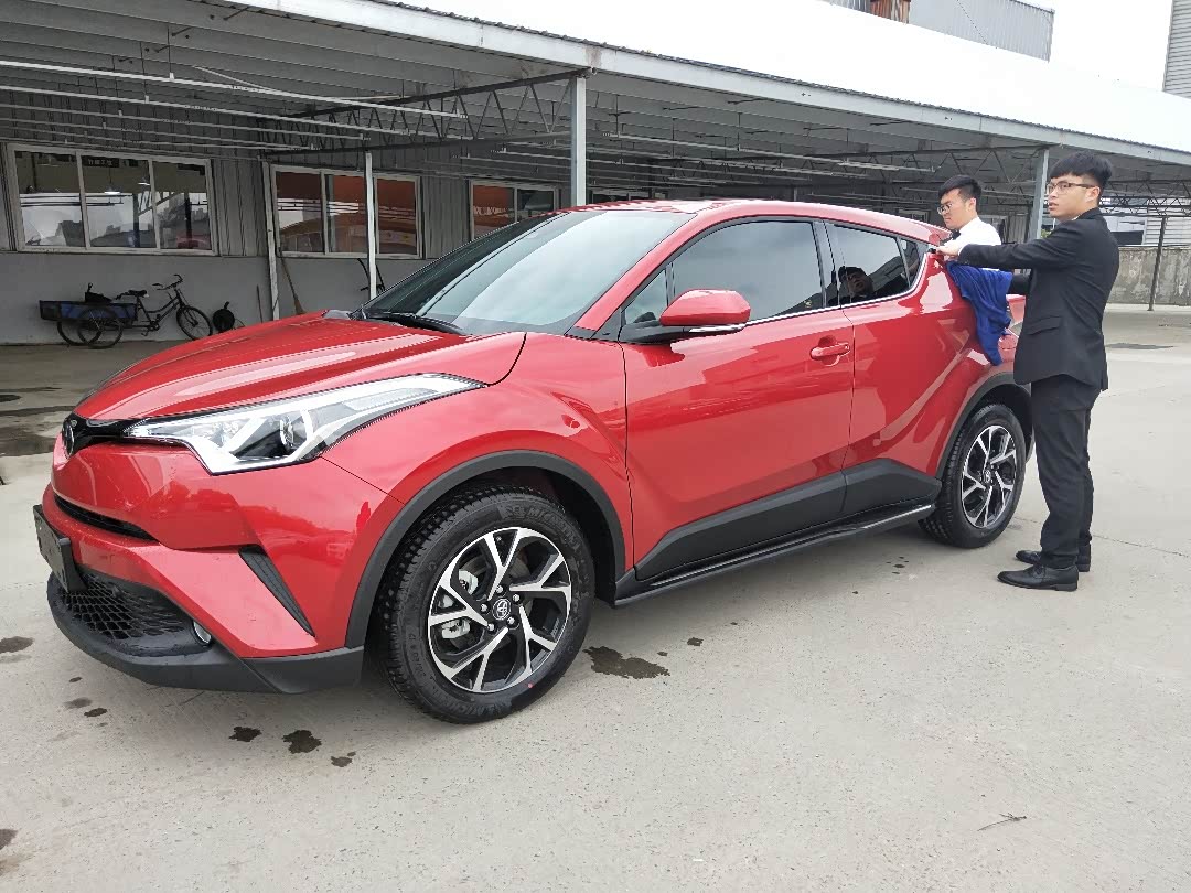 【图】不愧是你c-hr就爱这么酷的你_丰田c-hr论坛_汽车之家论坛