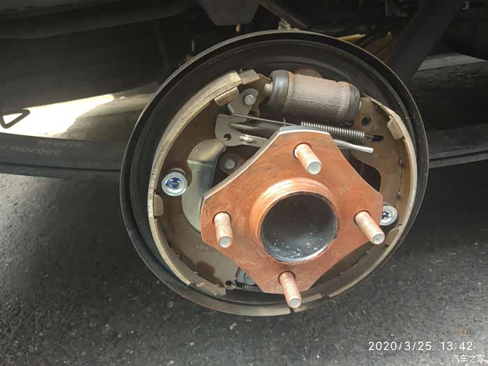 【图】nv200后鼓刹拆开检查_日产nv200论坛_汽车之家论坛