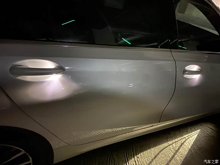 【图】三系迎宾光毯要选装吗?_宝马3系论坛_汽车之家论坛