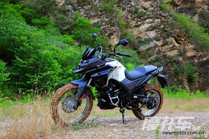 国产最强200休旅拉力有疑问实拍三阳nht200