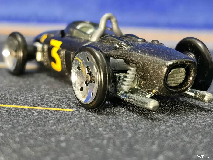 降温送关怀风火轮法拉利156f1赛车