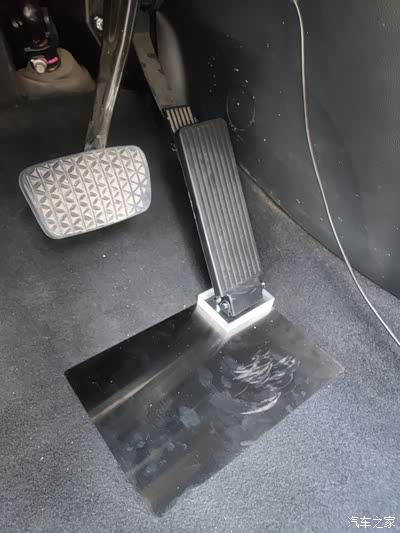 改装地板式油门踏板,也叫风琴式踏板,更舒服更适合昂科威1.