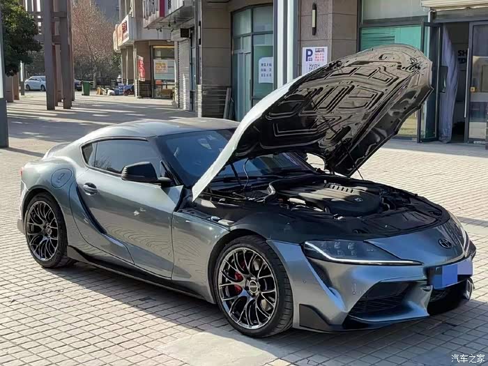 这是台20年走平行进口来的丰田supra30t