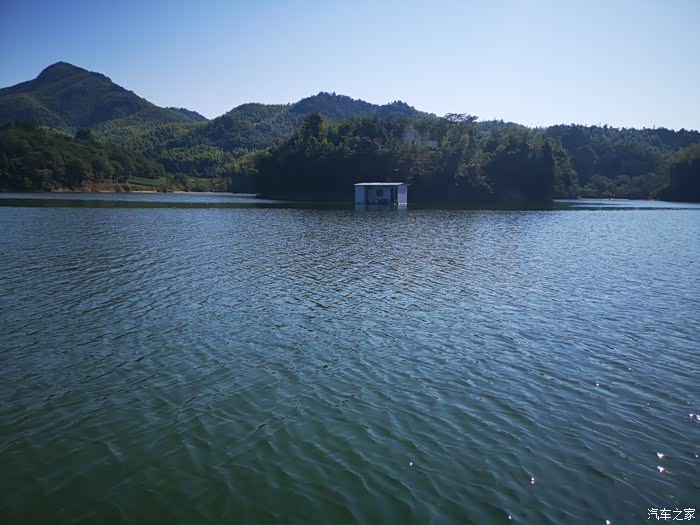 降温送关怀国庆节自驾游钓安吉大河口水库2观赏水库美景