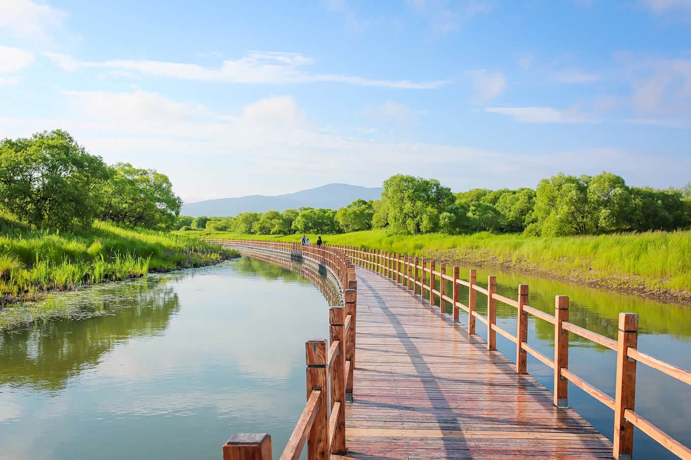 生活需要去旅行分享旅途美景生活很平淡旅行很精彩