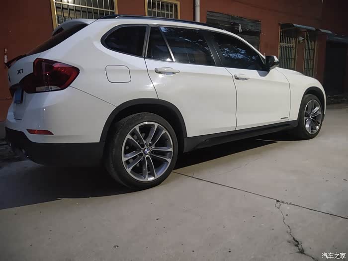 老款宝马x1e84平台后驱的有没有