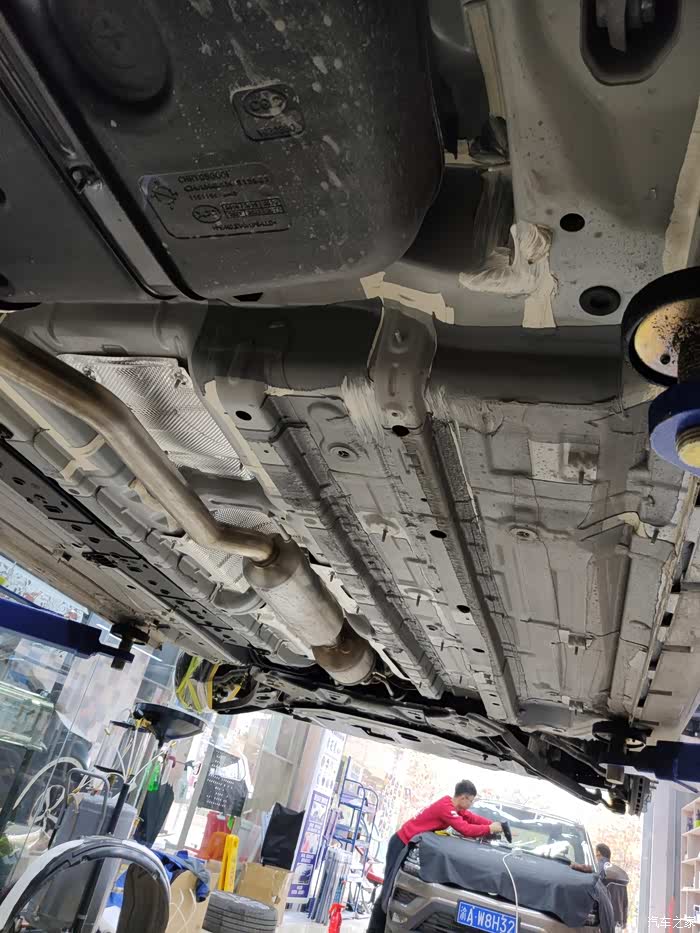 锐程cc喷底盘装甲底盘解析多图