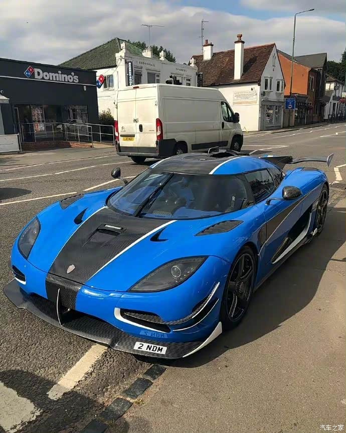 幽灵神车柯尼塞格霸气十足厉害