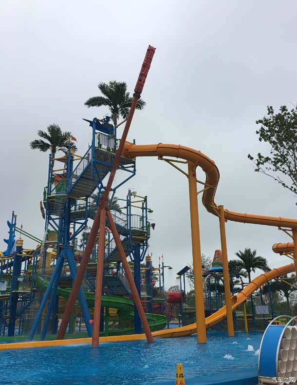 龙湾温泉水世界乐园凉爽一夏