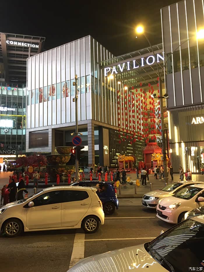 吉隆坡百盛购物广场