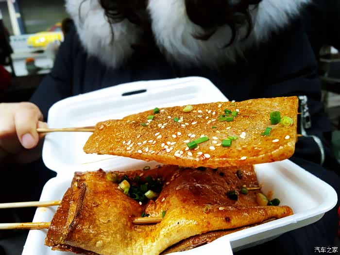 家门口的烤魔芋和烤豆干