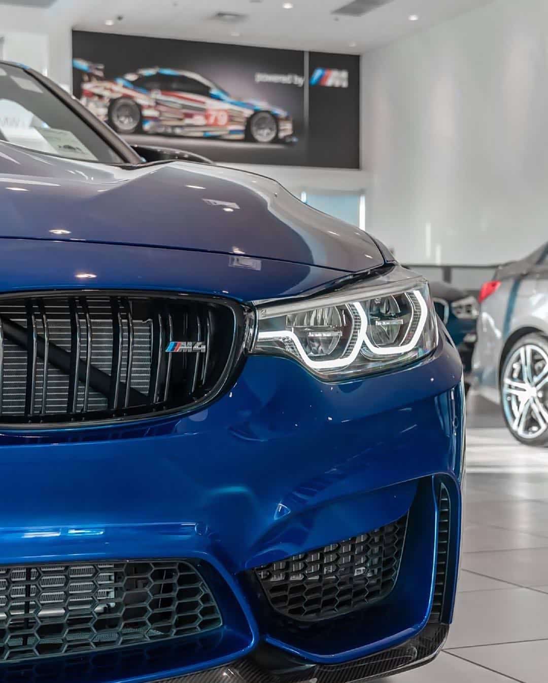 宝马m4 cs 圣马力诺蓝,这尾灯真的是精致