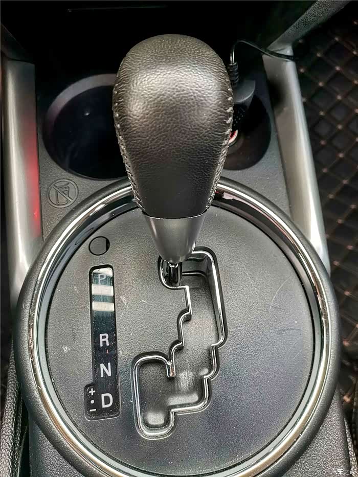 【人车生活】我和体育馆有个约会-小炫运动范