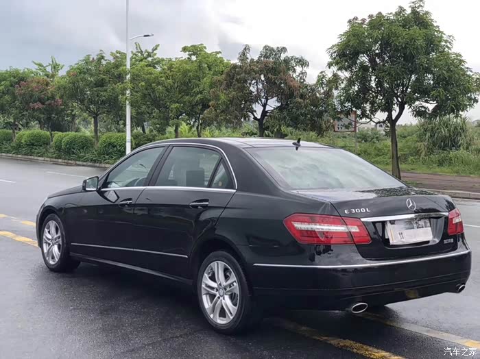 2012全新奔驰e300只需要25万