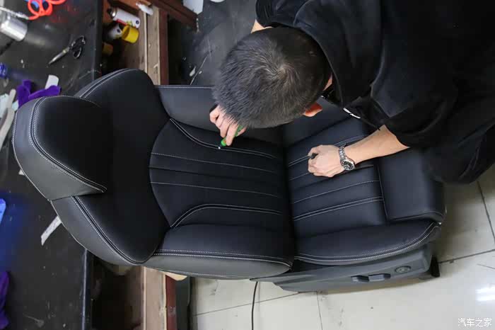 rs运动座椅 大神们不要急 马上就上图_奥迪q5/q5l论坛_汽车之家论坛