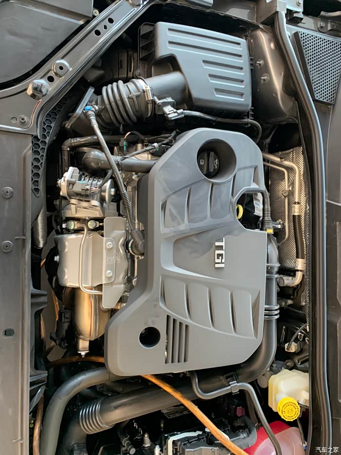 一眼即钟情,荣威i6 max我的小情人!