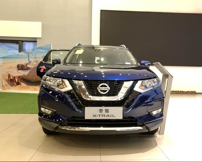 十月大征集重磅升级超智联看中家用大空间2021款新奇骏