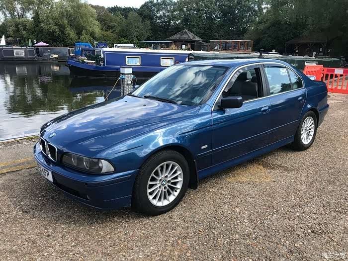 370 | 回复: 1 宝马5系论坛 求助宝马e39 530i和520i 买那一辆好啊?