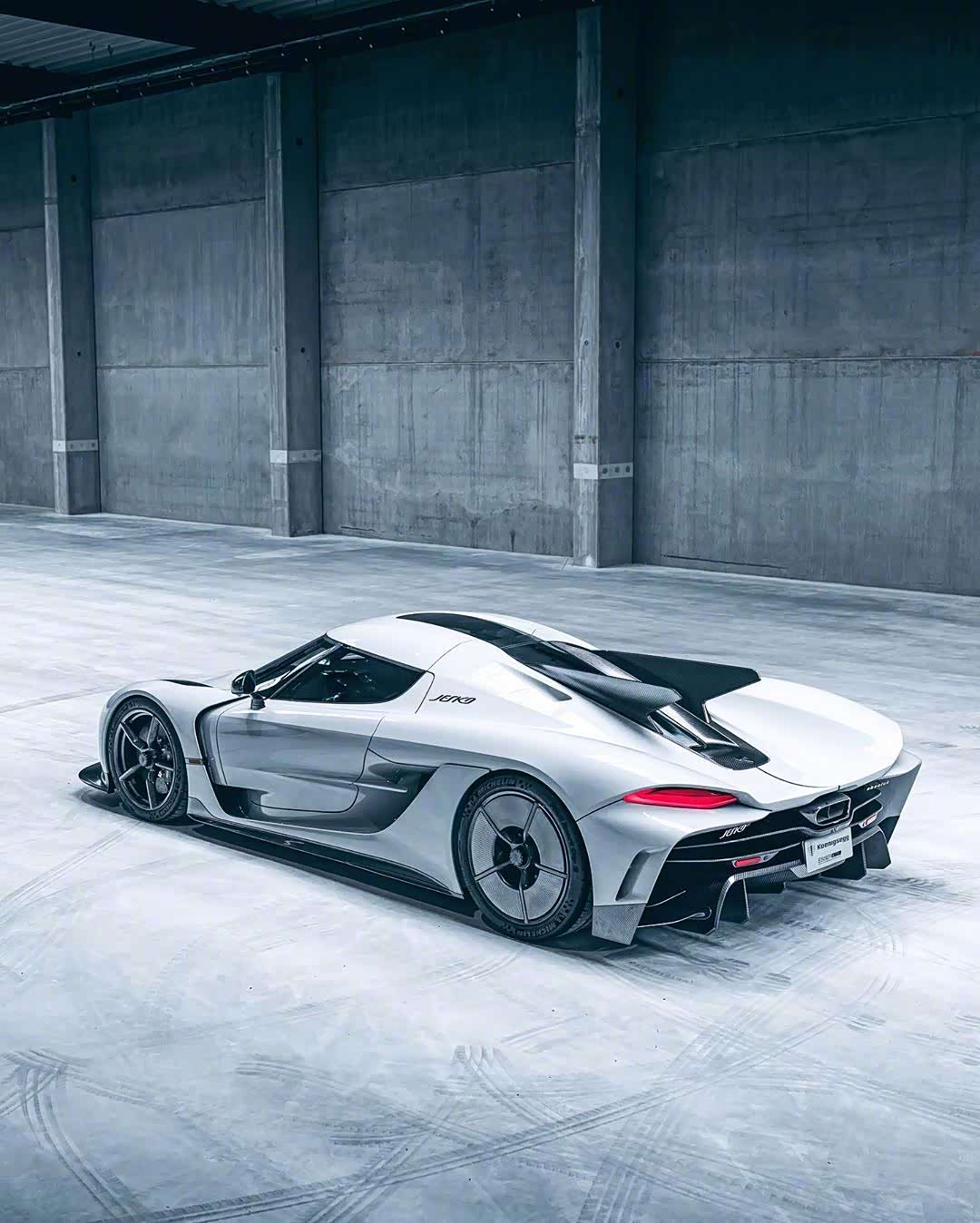 柯尼塞克koenigsegg jesko_abt论坛_手机汽车之家