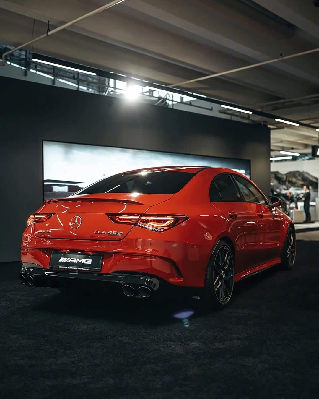 【图】奔驰cla45红色的很罕见!_奔驰amg论坛_汽车之家论坛
