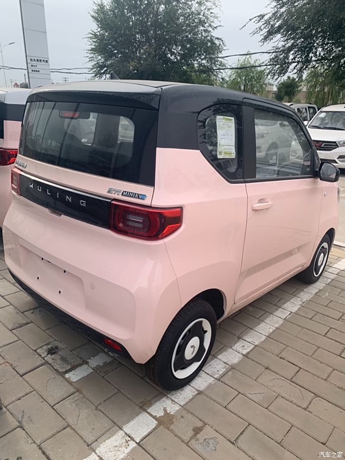 人民的代步車五菱宏光mini