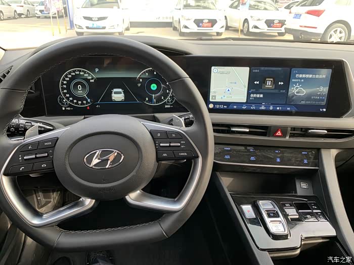 高颜值-第十代索纳塔