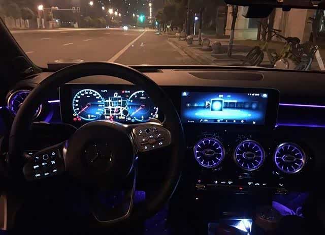 1213 | 回复: 2 奔驰a级论坛 满天星中网加上amg运动套件,全led大灯