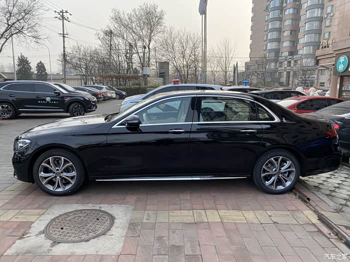 【图】北京e300豪华运动提车作业_奔驰e级论坛_汽车之家论坛