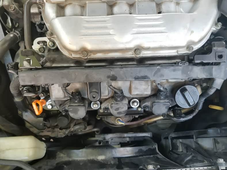 八代雅阁vtec阀漏油有车友是同样的毛病吗都怎么处理的