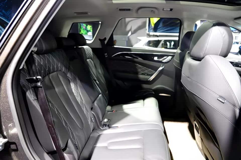 广州车展上的捷途x95内饰非常豪华