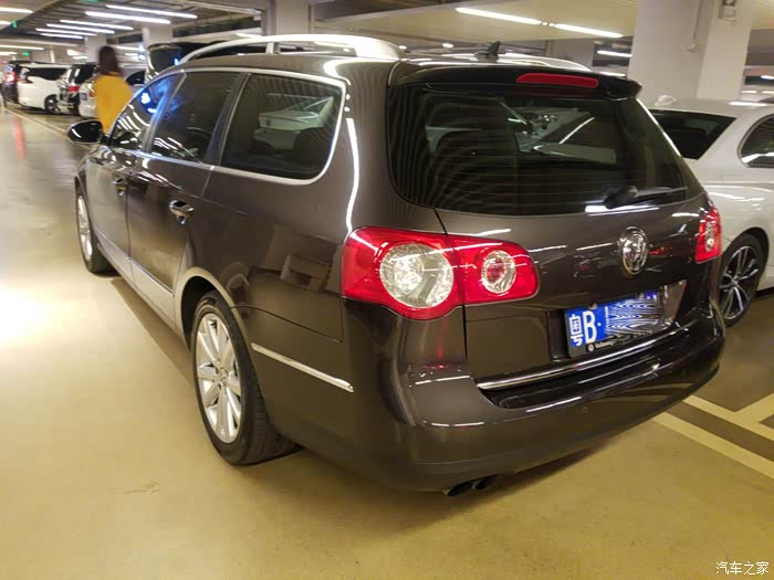 出帕萨特旅行版b6瓦罐车