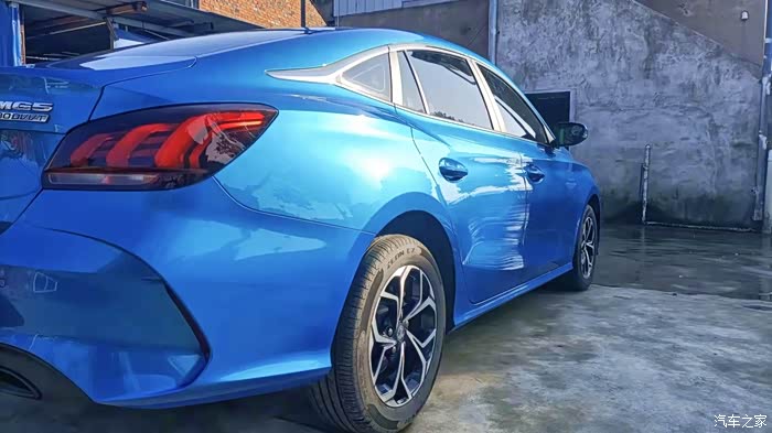 家乡打卡蓝色名爵5小记最美家乡与最爱之车的碰擦