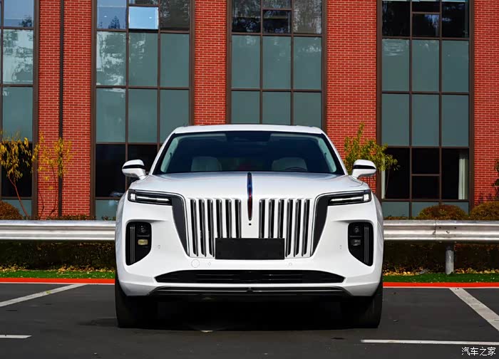 2021广州车展红旗ehs9