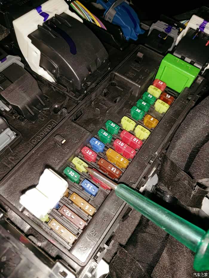 【福特锐界】安装行车记录仪保险盒取电全过程分享