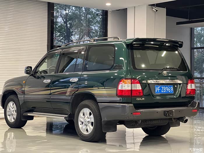 没见过这么新的陆地巡洋舰4700v8