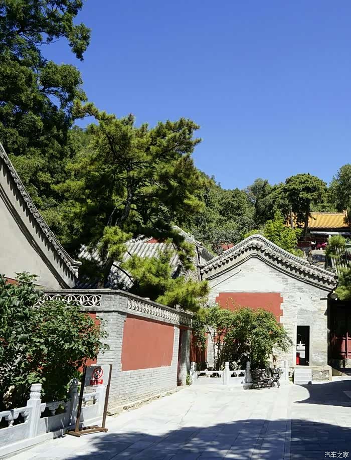 图文并茂看潭柘