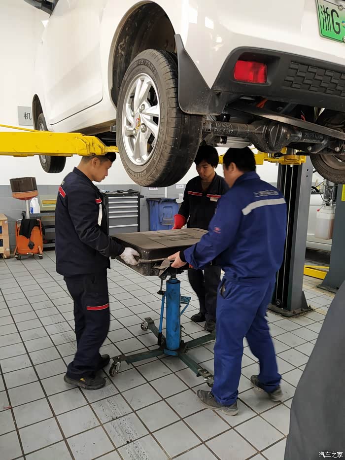 【图】更换动力电池_宏光miniev论坛_汽车之家论坛