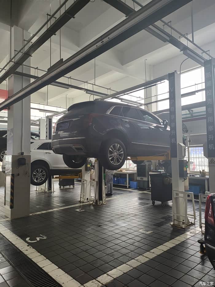 凯迪拉克xt5第二次保养